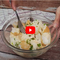 Se você tem pão velho, 2 ovos e leite faça essa receita econômica e fácil!